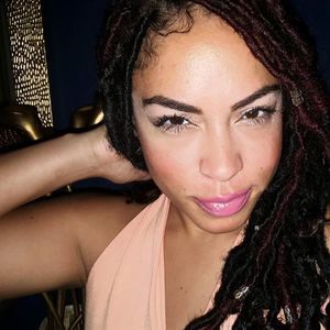 Meet your Posher, Caryn